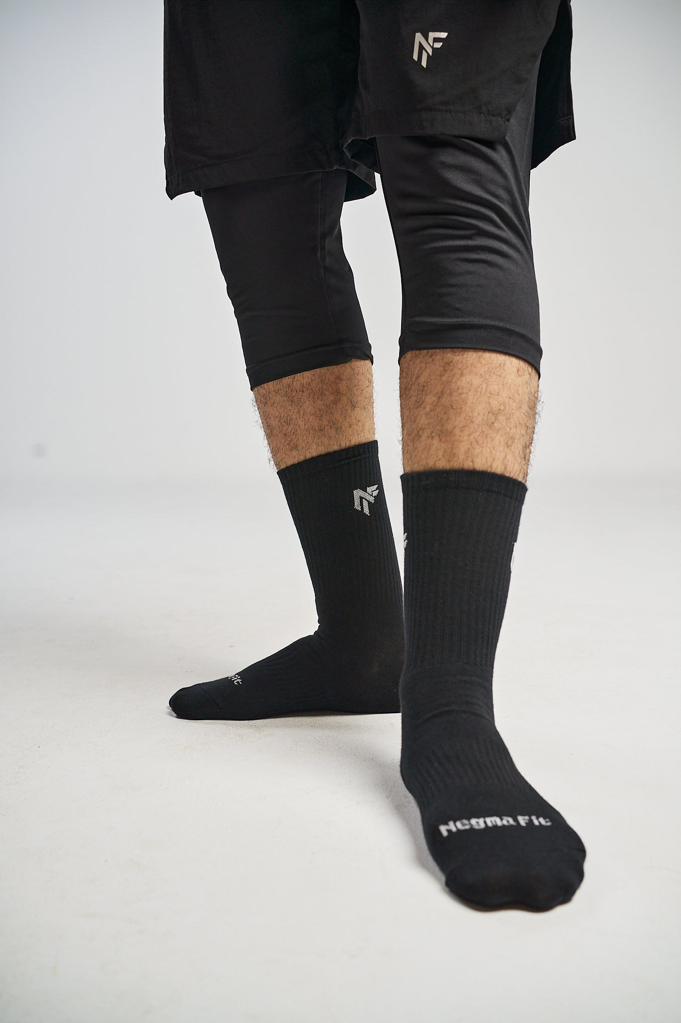 Sports Crew Socks – Black