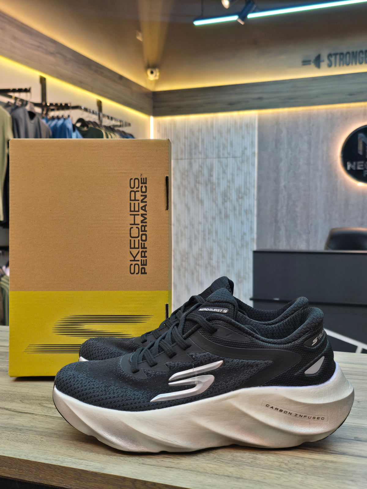 Skechers Black