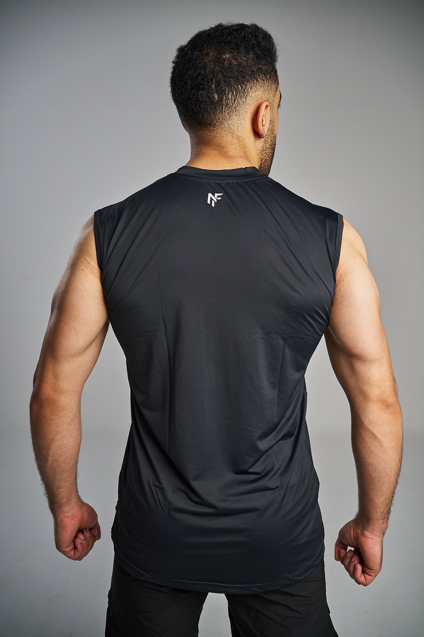 Men's Performance Training T-Shirt – Grey